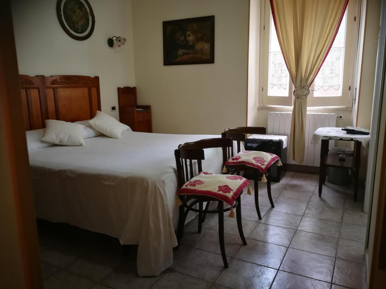 Da Agnese Locazioni Brevi Hotel Cagliari Eksteriør billede