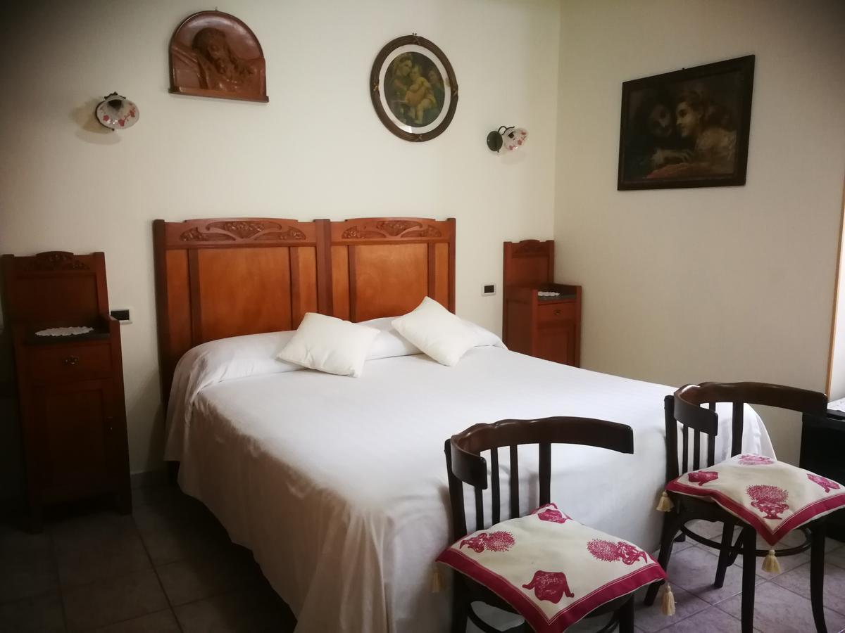 Da Agnese Locazioni Brevi Hotel Cagliari Eksteriør billede