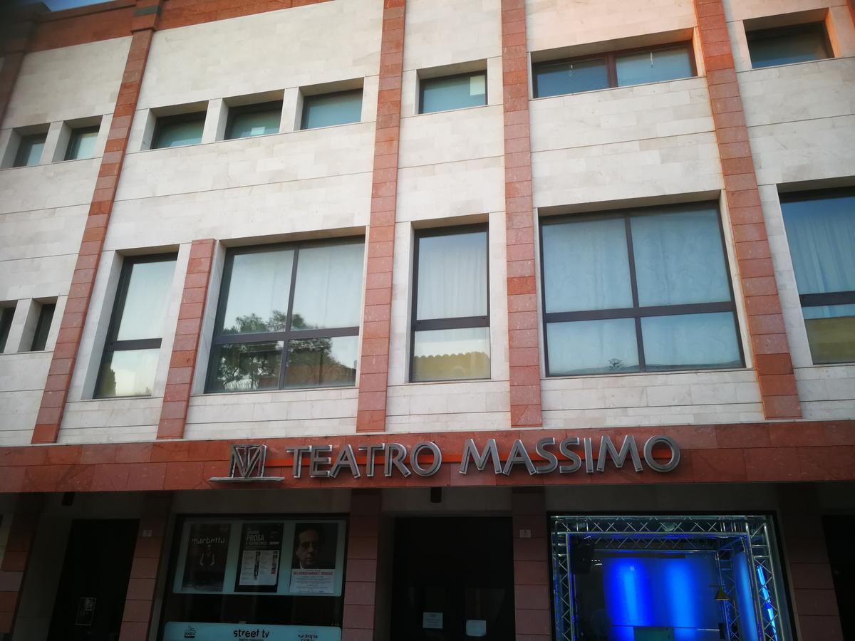 Da Agnese Locazioni Brevi Hotel Cagliari Eksteriør billede